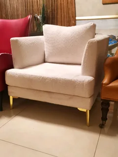 Stunning new design cream arm chair/sofa