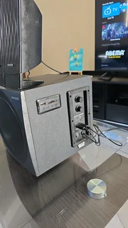 55&#34; 4k Smart TV , Xbox 360 and speakers