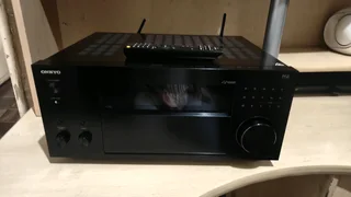 Onkyo AV Receiver RZ830
