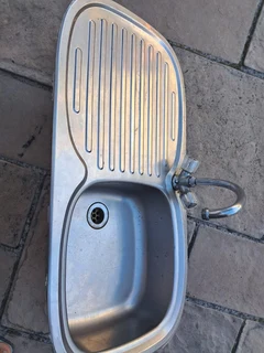 Kitchen sink for sale