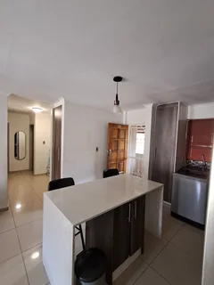 Looking for a lady to rent a room