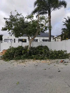 Truck for hire 0710560408