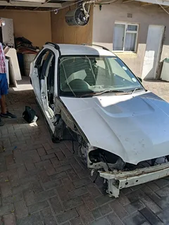 2002 Subaru Impreza wagon 2.5 breaking up for spares leftside doors 0829598214