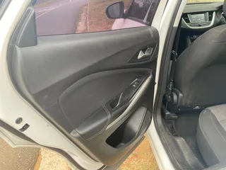 2018 Opel Grandland X 1.6T Crossover AUTO