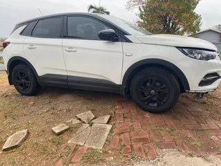 2018 Opel Grandland X 1.6T Crossover AUTO