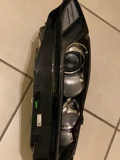 2019 Jaguar F-Pace X260 Bi-Xenon Headlight Right Hand Side ONLY