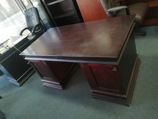 Antique Partner Desk with Drawers Wood Veneer Mahogany 1570 x 820