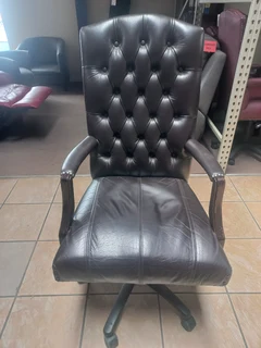 Empire Office Chair - Exec Chocco Genuine Leather