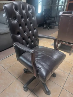 EMPIRE OFFICE CHAIR - EXEC CHOCCO GENUINE LEATHER