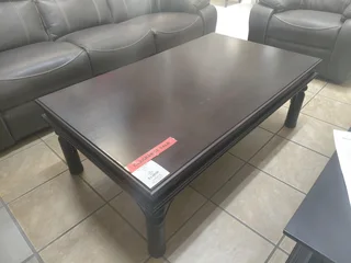 Orient Coffee Table Mahohany 1350x800