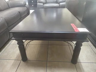 ORIENT COFFEE TABLE MAHOHANY 1350X800