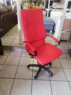Future High Back Chair P/U Leather Red