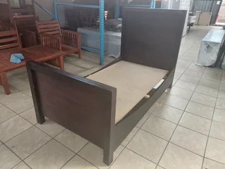 MOD Single Bed Veneer Mahogany