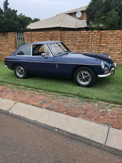 MGB GT 1973