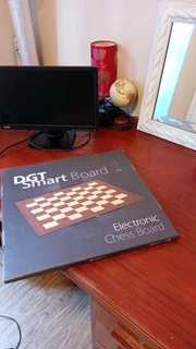 DGT smart electronic chess board