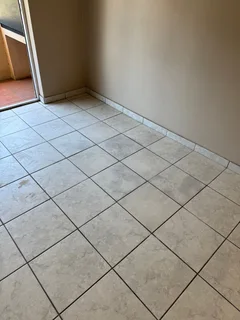 Apartment - Ad posted by Irma Hugo