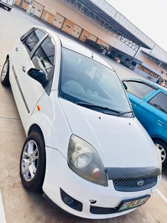 2006 Ford Fiesta Hatchback