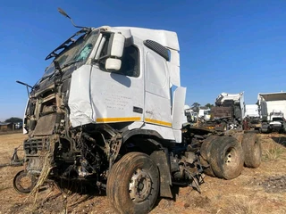 Volvo Fh440 For Stripping
