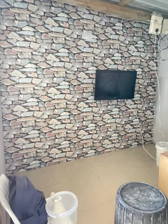 EXPAT WALLPAPER INSTALLERS