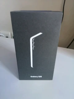 Samsung Galaxy S25 256GB 5G Dual Sim Navy Brand New Factory In The Box Never Been Used.