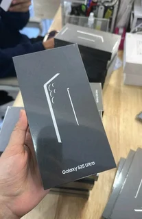 Samsung Galaxy S25 Ultra 256GB 5G Dual Sim Titanium Black Brand New Sealed In Box Never Been Used