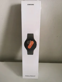 Samsung Galaxy Watch 7 40mm LTE Bluetooth WiFi GPS Green Brand New Sealed In The Box Never Been Used