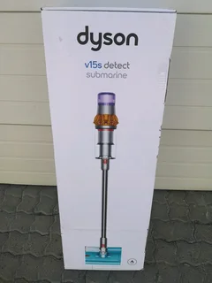 Dyson V15s Detect Submarine Wet and Dry Vacuum Cleaner Brand New Sealed In The Box Never Been Used.