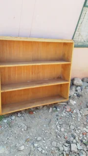 Book shelf r300