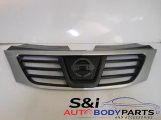 brand new nissan np200 08- grille for sale