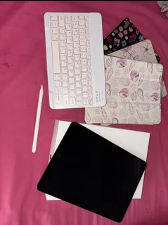 Ipad - Ad posted by Melissa Els