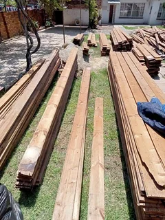Reclaimed Oregon pine flooring planks for sale