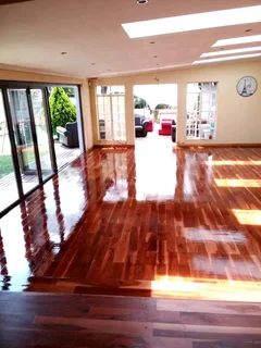 Wooden floor installation, repairing, sanding and sealing