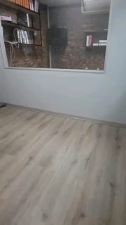 Laminate and vinyl flooring