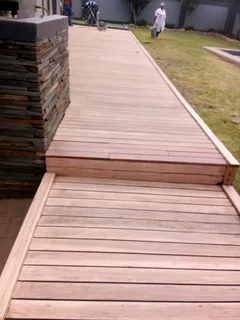 Wooden and composite deck floors installation