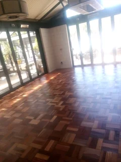 Wooden floor installation, repairing, sanding and sealing