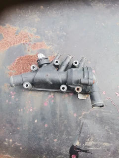 Ford Rocam thermostat housing