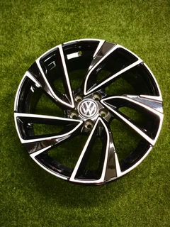 17 inch VW Golf 8 GTI Rep Rim Set (Polo Fitment)