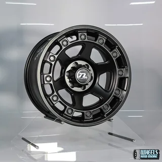 18 Inch MKW Offroad M205 Bakkie Design Rim Set