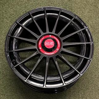 19 Inch OZ Superturismo Design Rim Set