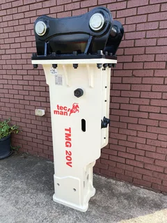 Hydraulic Hammer / Rock Breaker - 20 ton carrier