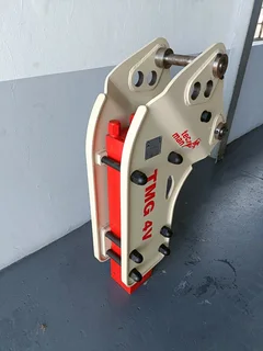 Hydraulic Hammer/Rock Breaker - Suits 6 to 9 tonne carrier