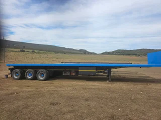 2016 Henred 13.2m tridem semi trailer flatdeck