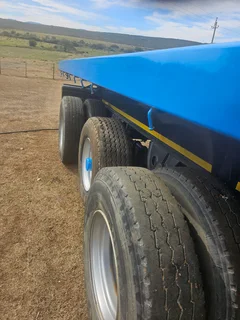 2016 Henred 13.2m tridem semi trailer flatdeck