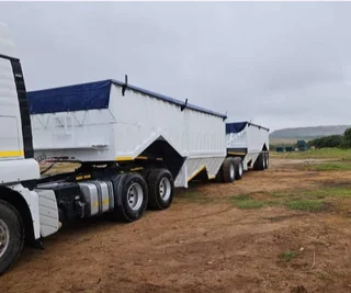 2018 MAN TGS 27-480 with 2011 Afrit Bottom Dumper