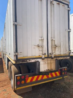 1999/2000 UTB Pantech Welldeck interlink