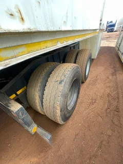 1999/2000 UTB Pantech Welldeck interlink