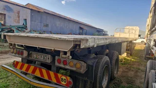 2002 JDC Flat Deck Interlink