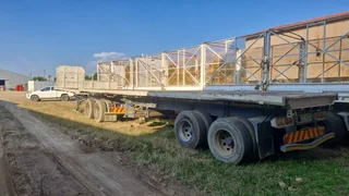 2002 JDC Flat Deck Interlink