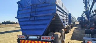 2010 Sa Truck Bodies Bottom Dumper