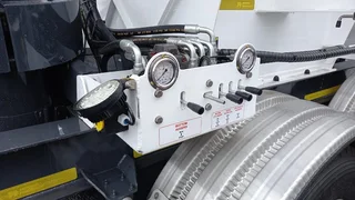 2025 TRIDEM 60M3 Aluminium Bulk Feeder Tank (auger)